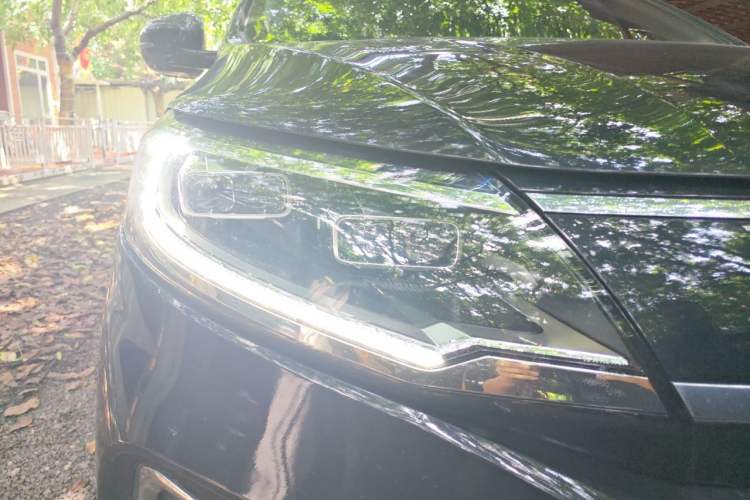 Used Dayun Yuanzhi M1 2023 7-Seater 450 Standard Edition Right Front Headlight