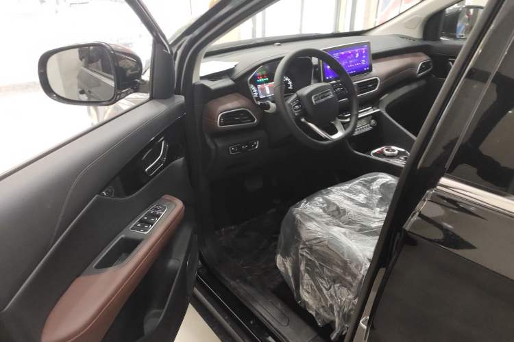 Used Dayun Yuanzhi M1 2025 7-Seater 490 Standard Edition Driver Seat