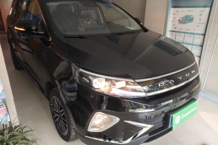 Used Dayun Yuanzhi M1 2025 7-Seater 490 Standard Edition Front Right 45 Deg