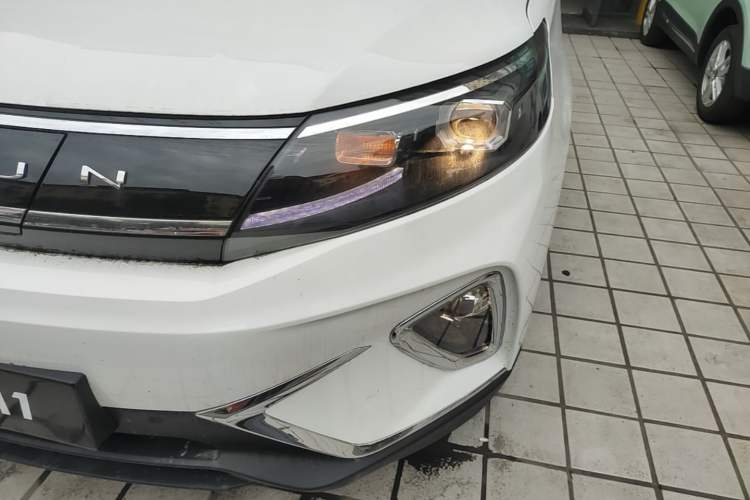 Used Dayun Yuanzhi M1 2025 7-Seater 490 Standard Edition Left Front Headlight