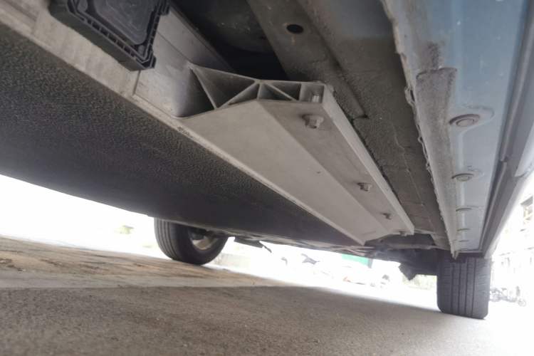 Used Dayun Yuehu 2021 32.85 kWh Two-Wheel-Drive Sprite Version Chassis Rear Right