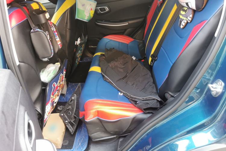 Used Dayun Yuehu 2021 32.85 kWh Two-Wheel-Drive Sprite Version Left Rear Seat