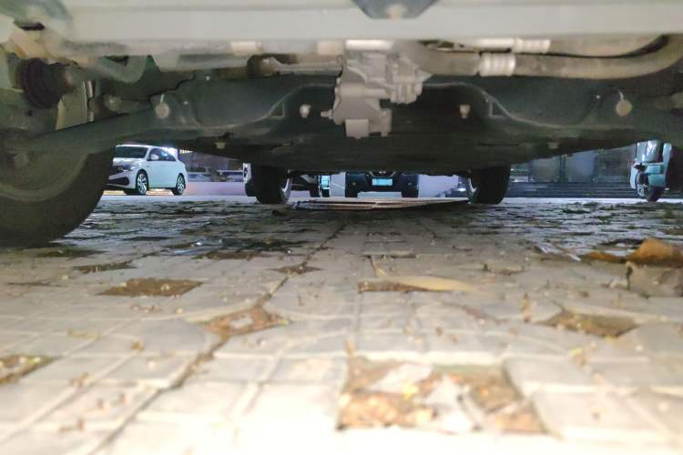 Used Dayun Yuehu 2022 300 Standard Edition Chassis Front