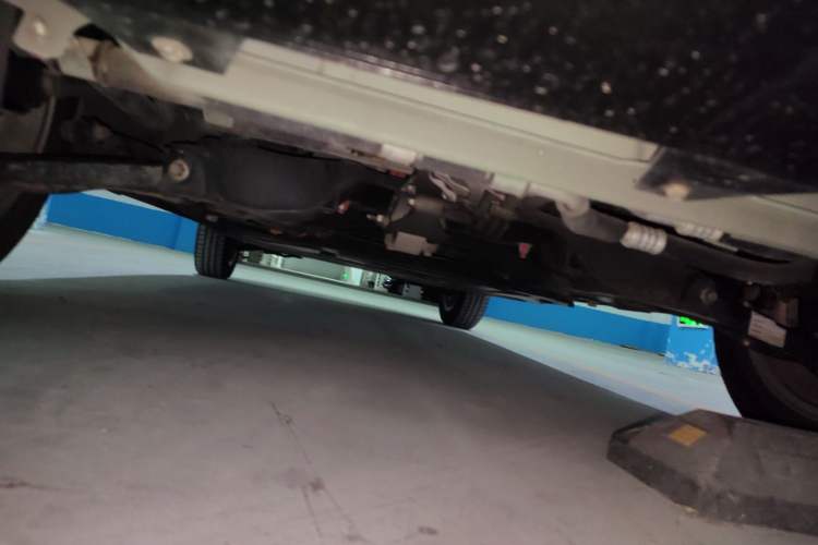 Used Dayun Yuehu 2022 300 Standard Edition Chassis Front