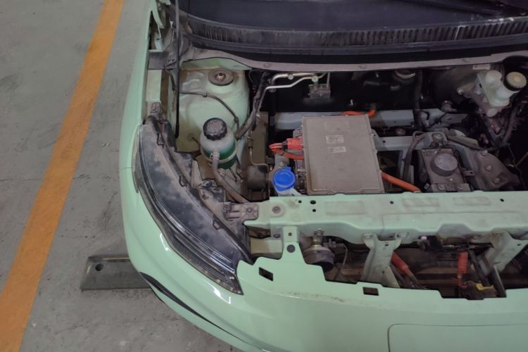Used Dayun Yuehu 2022 300 Standard Edition Engine Bay Right