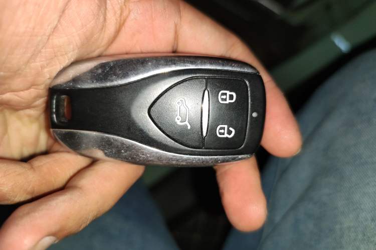 Used Dayun Yuehu 2022 300 Standard Edition Vehicle Key