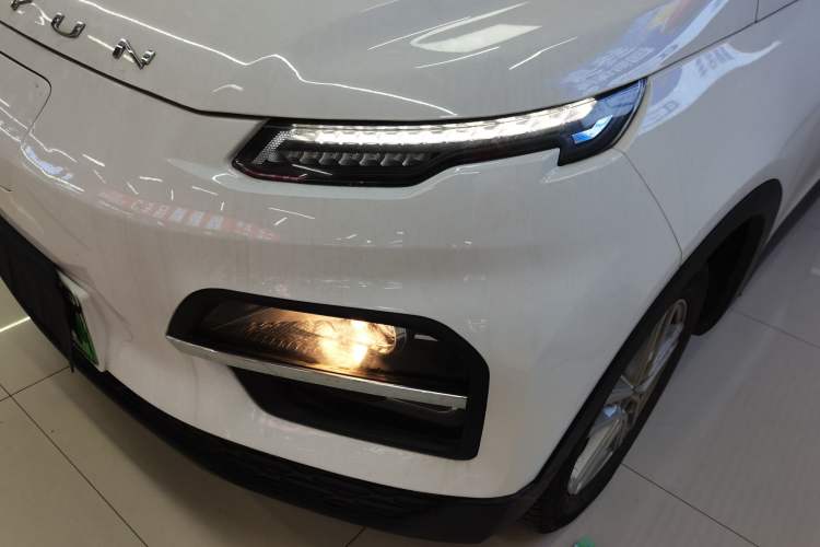 Used Dayun Yuehu 2022 300 Standard Edition Left Front Headlight