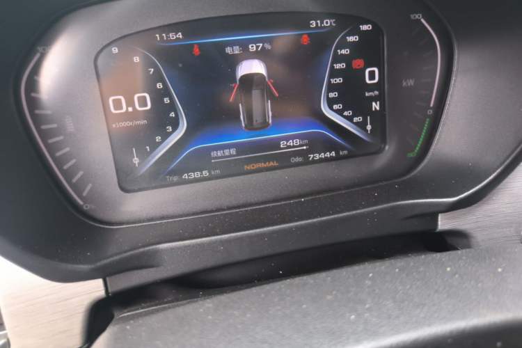 Used Dayun Yuehu 2020 Four-Wheel Drive New Edition Odometer Close Up