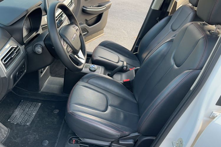 Used Dayun Yuehu 2020 Four-Wheel Drive New Edition Interior 1
