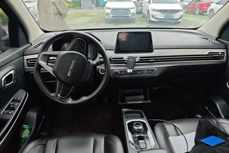 Used Dayun Yuehu 2021 32.85 kWh Two-Wheel-Drive Sprite Version Center Console