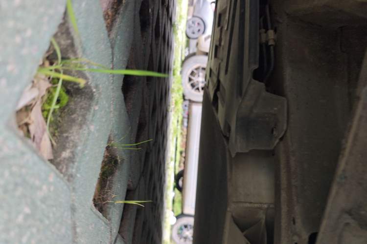 Used Dayun Yuehu 2021 32.85 kWh Two-Wheel-Drive Sprite Version Chassis Front Left