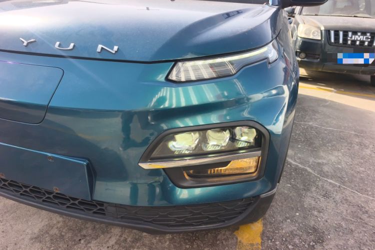 Used Dayun Yuehu 2021 32.85 kWh Two-Wheel-Drive Sprite Version Left Front Headlight