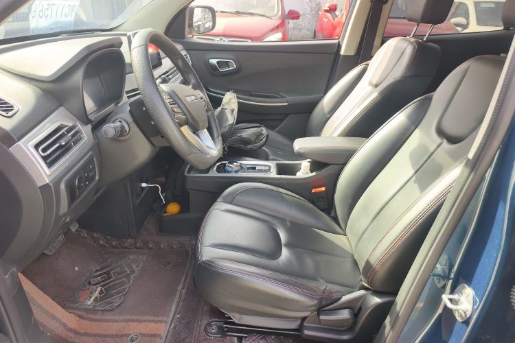 Used Dayun Yuehu 2021 32.85 kWh Two-Wheel-Drive Sprite Version Left Front Seat