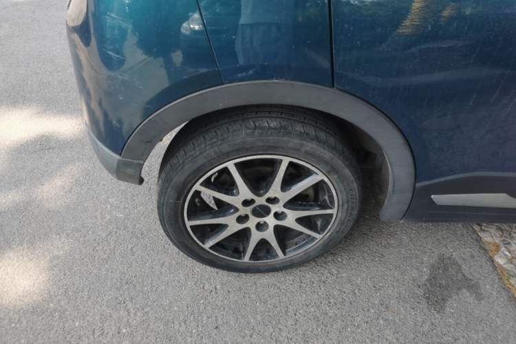 Used Dayun Yuehu 2021 32.85 kWh Two-Wheel-Drive Sprite Version Right Rear Wheel Hub