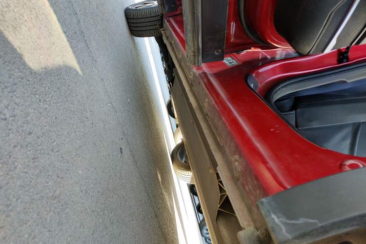 Used Dayun Yuehu 2021 32.85 kWh Two-Wheel-Drive Sprite Version Left Side Sill
