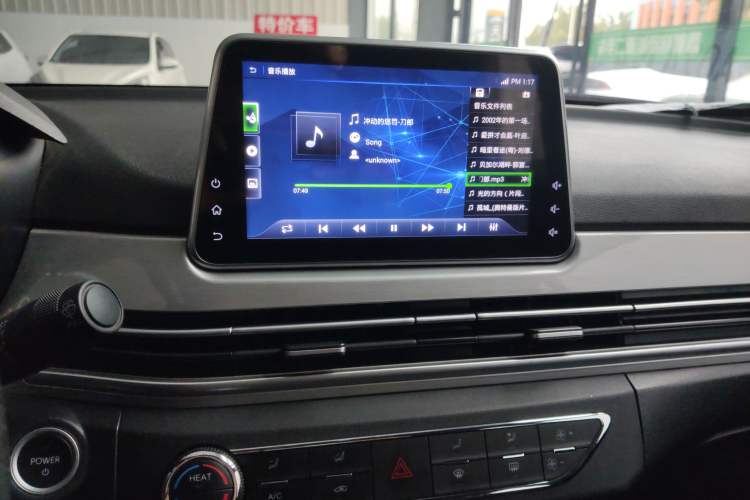 Used Dayun Yuehu 2021 Revised Version 32.85 kWh Two-Wheel Drive Sprite Edition Audio And AC Panel