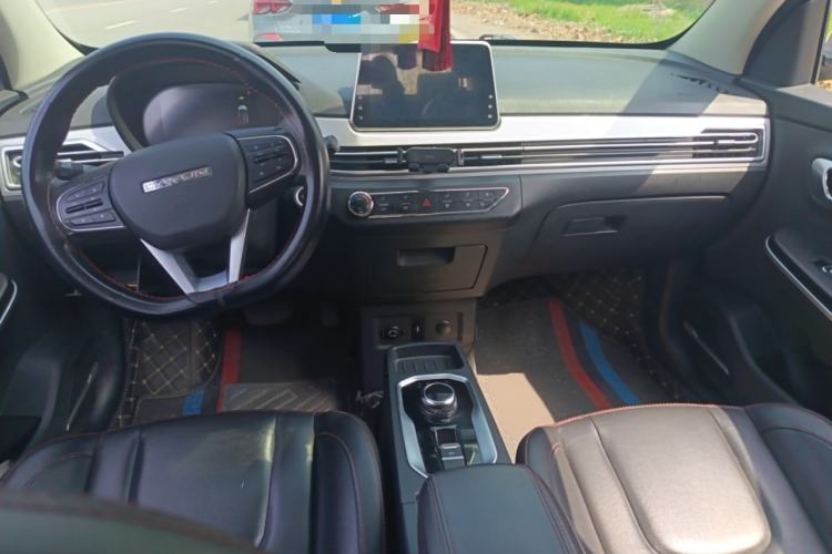 Used Dayun Yuehu 2021 Revised Version 32.85 kWh Two-Wheel Drive Sprite Edition Center Console