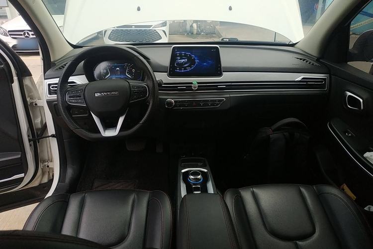 Used Dayun Yuehu 2021 32.85 kWh Two-Wheel-Drive Sprite Version Center Console