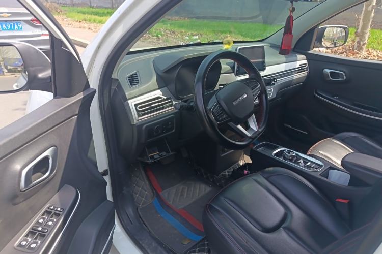 Used Dayun Yuehu 2021 Revised Version 32.85 kWh Two-Wheel Drive Sprite Edition Driver Seat