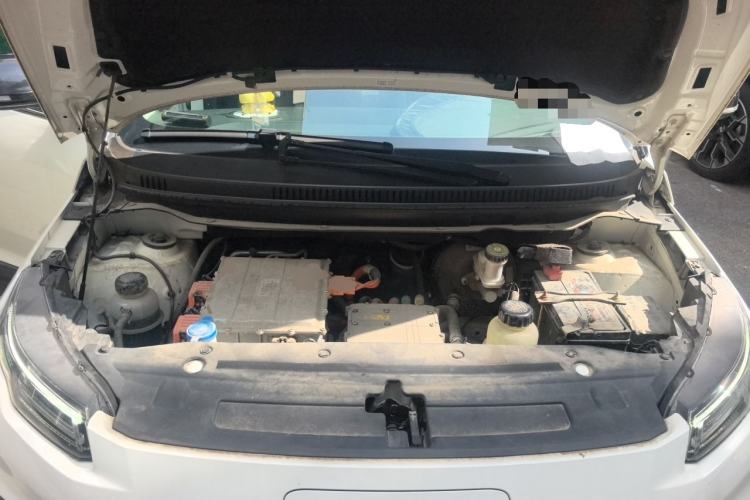 Used Dayun Yuehu 2021 32.85 kWh Two-Wheel-Drive Sprite Version Engine Bay