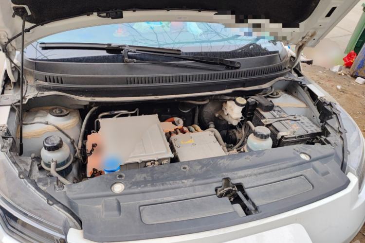 Used Dayun Yuehu 2021 32.85 kWh Two-Wheel-Drive Sprite Version Engine Bay
