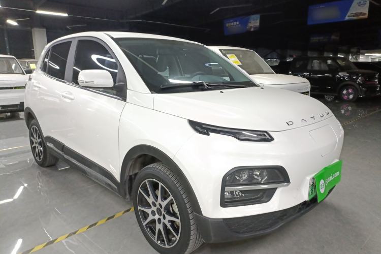 Used Dayun Yuehu 2021 32.85 kWh Two-Wheel-Drive Sprite Version Front Right 45 Deg