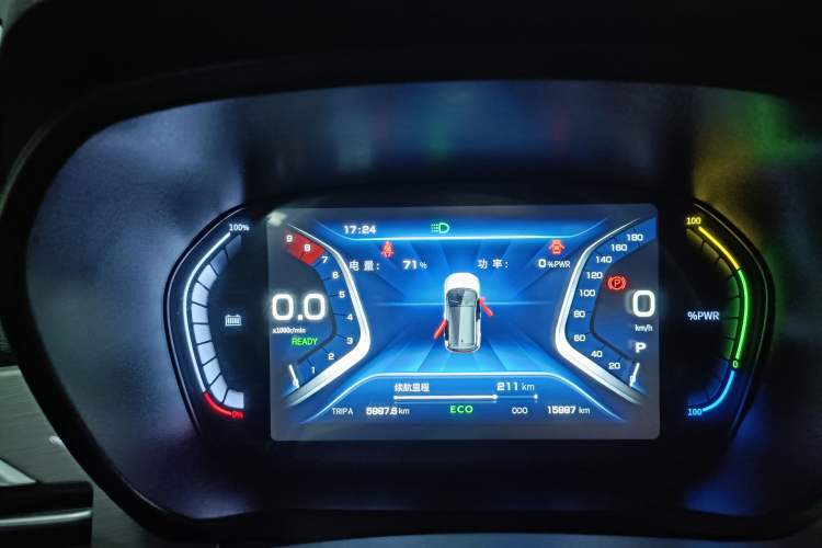 Used Dayun Yuehu 2021 32.85 kWh Two-Wheel-Drive Sprite Version Instrument Cluster