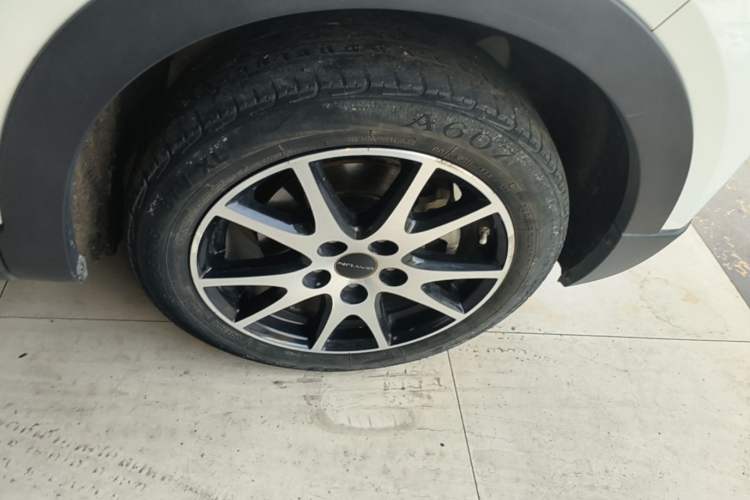 Used Dayun Yuehu 2021 32.85 kWh Two-Wheel-Drive Sprite Version Right Rear Wheel Hub