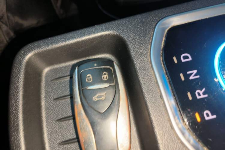 Used Dayun Yuehu 2021 32.85 kWh Two-Wheel-Drive Sprite Version Vehicle Key