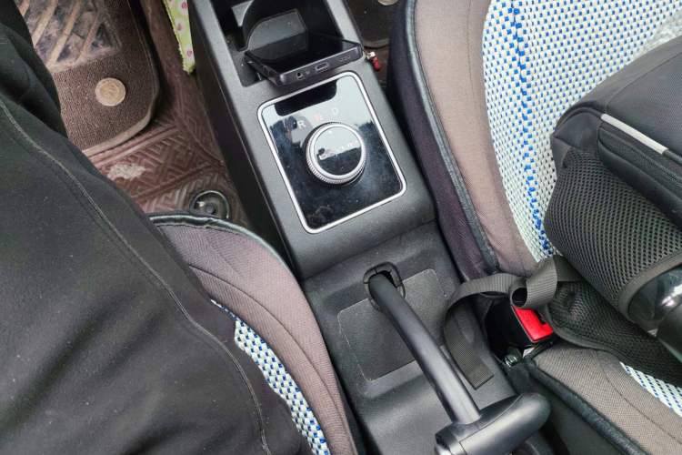 Used Dayun Yuehu 2022 300 Standard Edition Gear Lever
