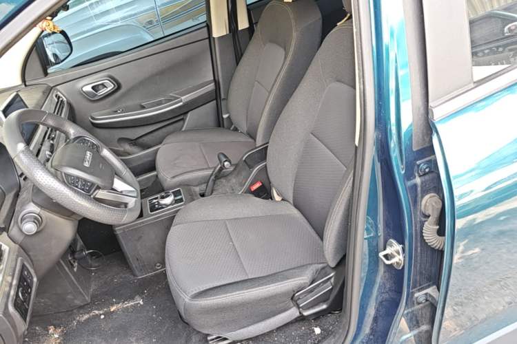 Used Dayun Yuehu 2022 30.66 kWh Two-Wheel Drive Standard Version Left Front Seat