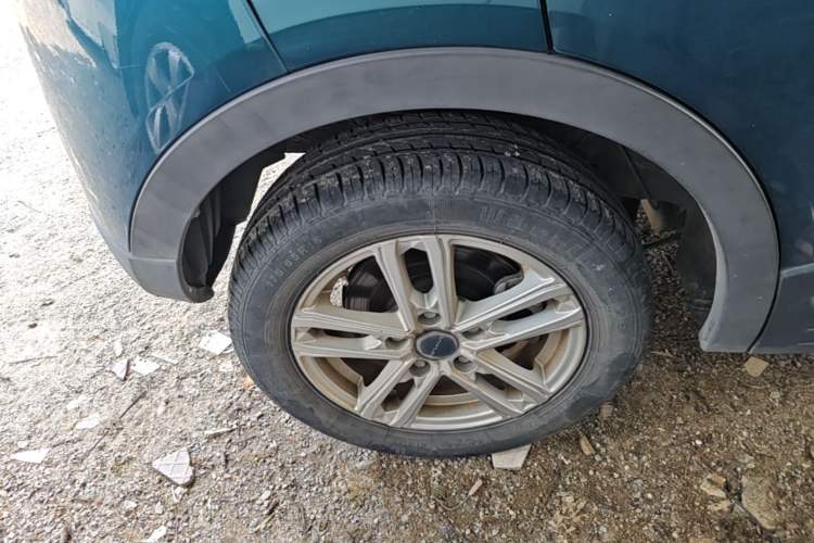 Used Dayun Yuehu 2022 30.66 kWh Two-Wheel Drive Standard Version Right Rear Wheel Hub