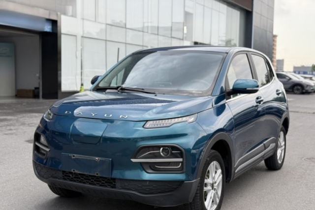 Ojetý Dayun Yuehu 2022 30.66 kWh Two-Wheel Drive Standard Version