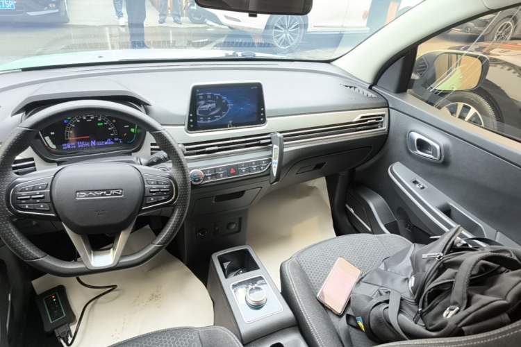Used Dayun Yuehu 2022 30.66 kWh Two-Wheel Drive Standard Version Audio And AC Panel