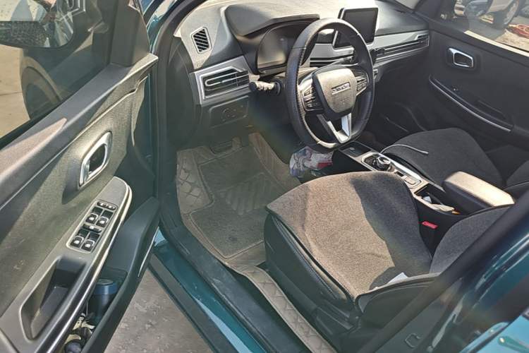 Used Dayun Yuehu 2022 330 VIP Edition Driver Seat