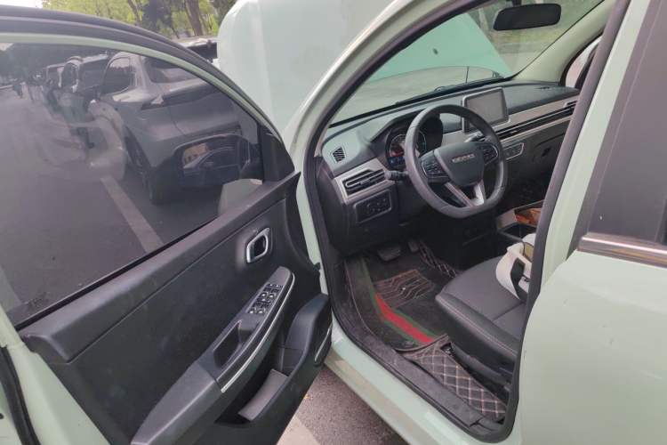 Used Dayun Yuehu 2022 300 Standard Edition Driver Seat