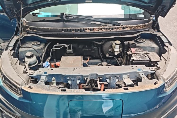 Used Dayun Yuehu 2022 330 Standard Edition Engine Bay