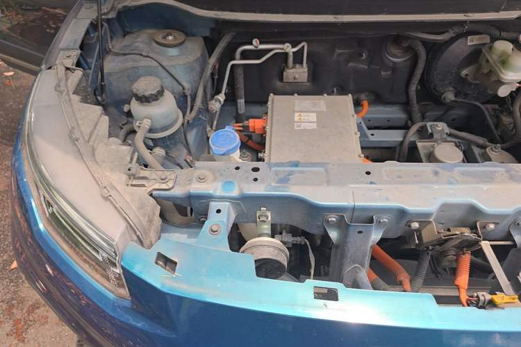 Used Dayun Yuehu 2022 30.66 kWh Two-Wheel Drive Standard Version Engine Bay Right