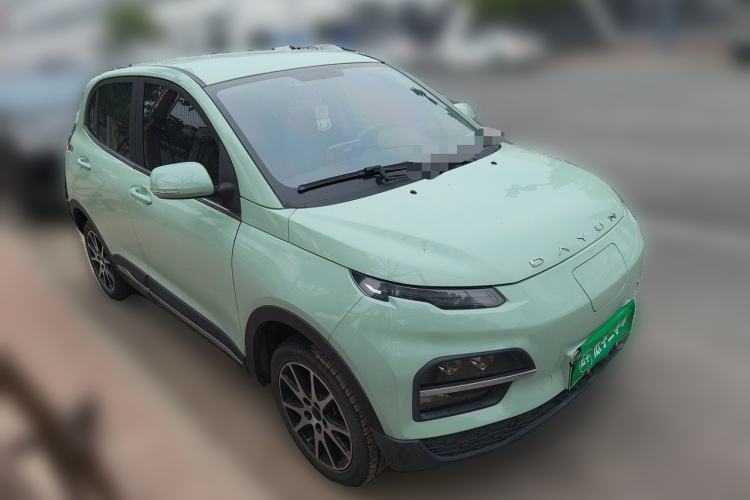 Used Dayun Yuehu 2022 30.66 kWh Two-Wheel Drive VIP Edition Front Right 45 Deg