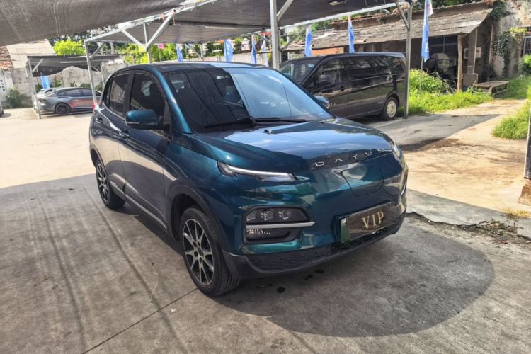 Used Dayun Yuehu 2022 30.66 kWh Two-Wheel Drive VIP Edition Front Right 45 Deg