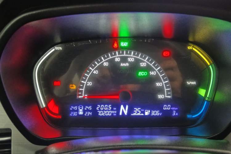 Used Dayun Yuehu 2022 30.66 kWh Two-Wheel Drive Standard Version Instrument Cluster