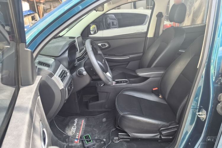 Used Dayun Yuehu 2022 30.66 kWh Two-Wheel Drive VIP Edition Left Front Seat