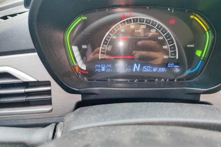 Used Dayun Yuehu 2022 300 Standard Edition Odometer Close Up