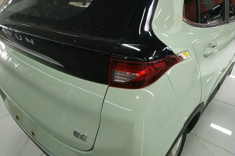 Used Dayun Yuehu 2022 30.66 kWh Two-Wheel Drive Standard Version Right Rear Taillight