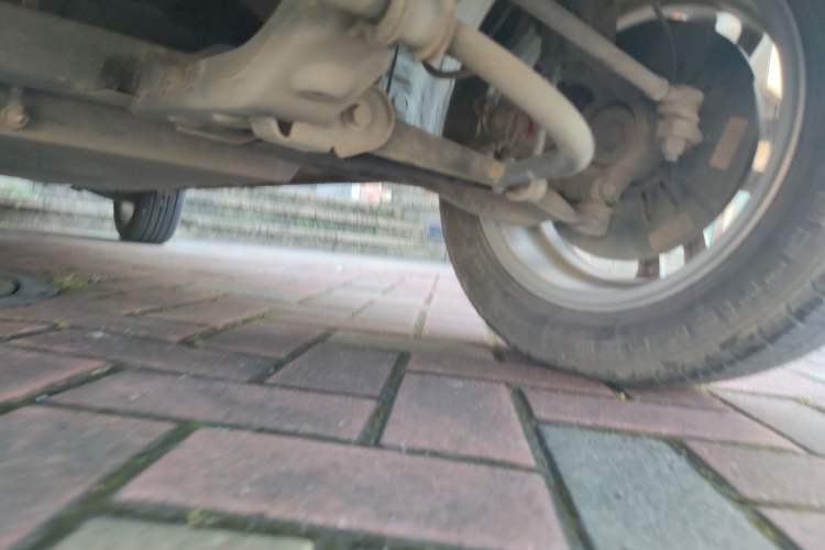 Used Dayun Yuehu 2022 30.66 kWh Two-Wheel Drive Standard Version Chassis Front Left