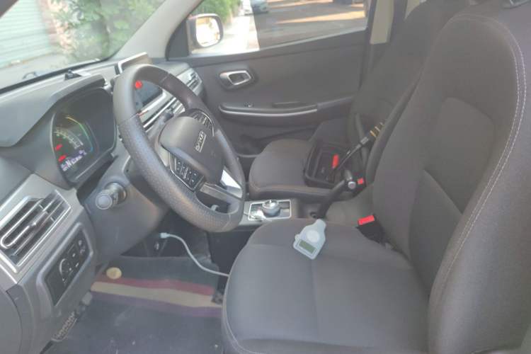 Used Dayun Yuehu 2022 30.66 kWh Two-Wheel Drive Standard Version Left Front Seat
