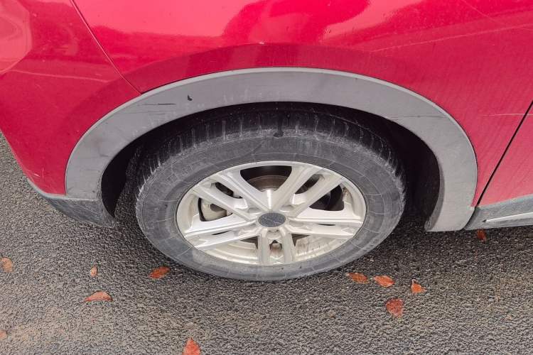 Used Dayun Yuehu 2022 300 Standard Edition Left Front Wheel Hub