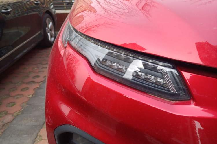 Used Dayun Yuehu 2022 300 Standard Edition Right Front Headlight