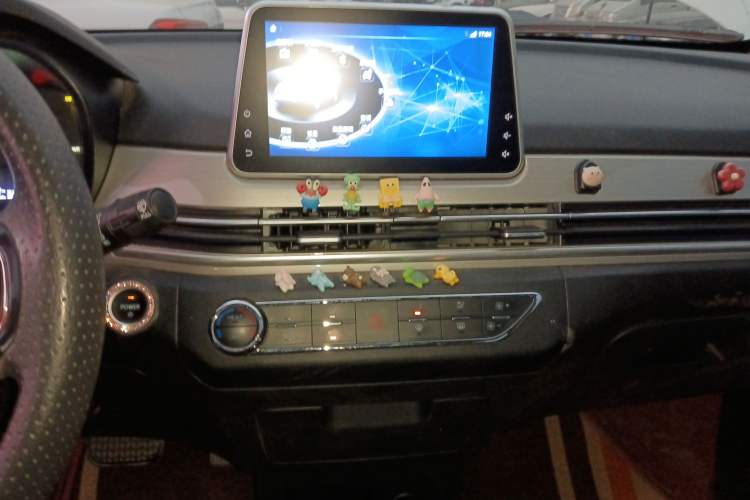 Used Dayun Yuehu 2022 300 Standard Edition Audio And AC Panel