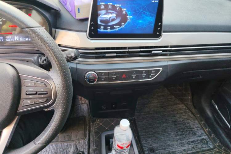Used Dayun Yuehu 2022 330 Standard Edition Audio And AC Panel